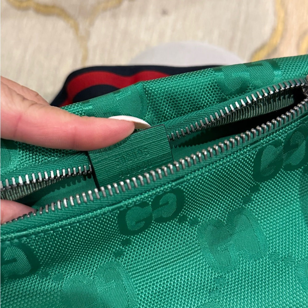 Gucci Fanny Pack | Belt Bag - Picture 14 of 17
